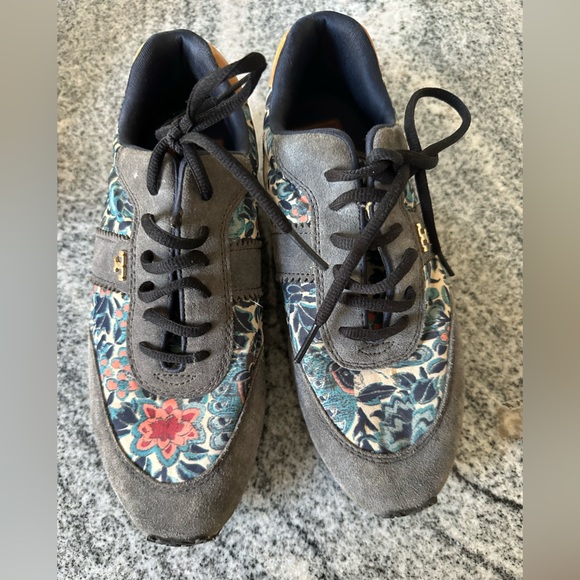 tory burch tennis shoes - Picture 1 of 5